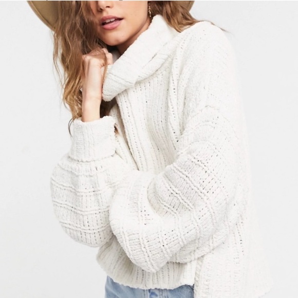 Free people chenille sweater Be Yours Cowl Neck Vanilla Bean color small - Picture 3 of 6